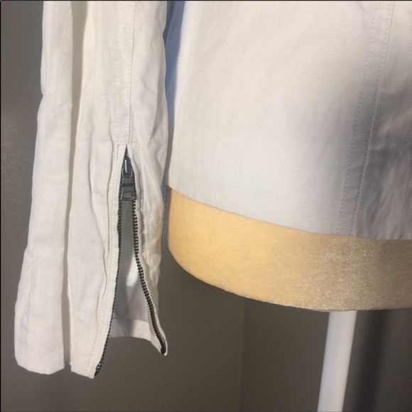 T. Tahari Designer Moto Jacket With Zipper Jacket New Size 2 - Picture 7 of 11